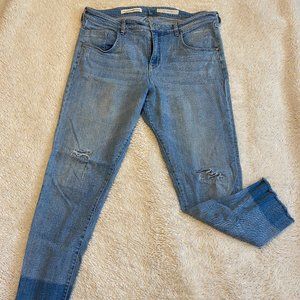 Pilcro cropped boyfriend jeans